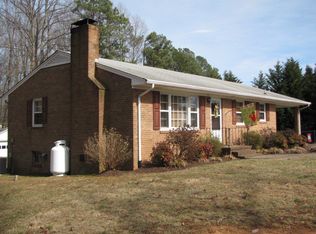 266 Country Club Rd, Keysville, VA 23947