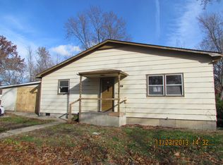 603 Beaver St, Carterville, IL 62918