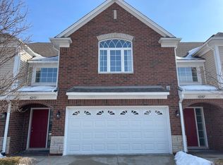 6271 Windemere Dr #5, Utica, MI 48316