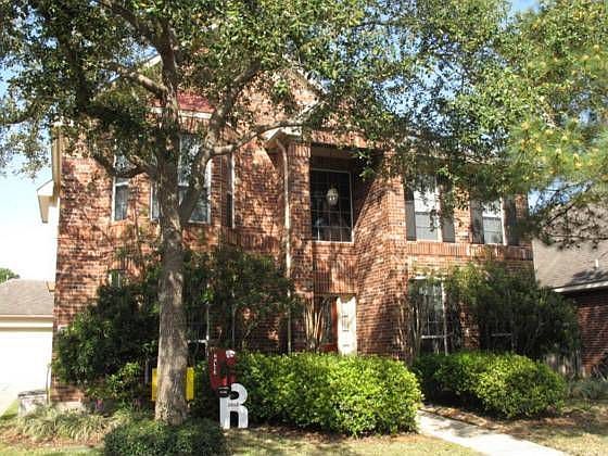 1st image of 1910 Crescent Common Dr