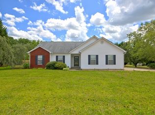 162 Peeks Crossing Dr, Senoia, GA 30276