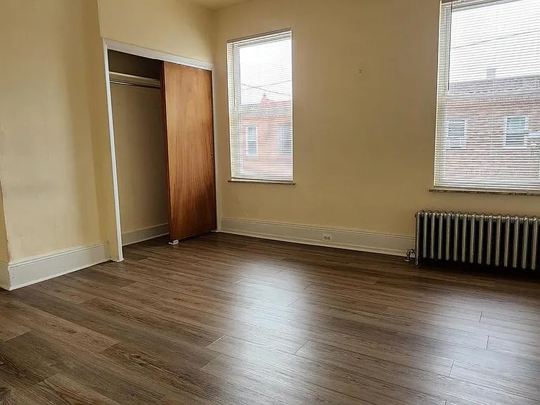 1325 McKean St #2 — Photo 18