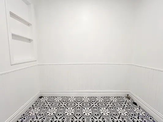 Rented by Compass | media 26