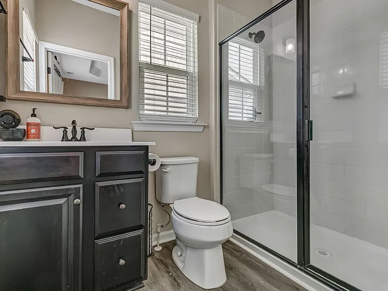 358 Spring Hill Pl — Photo 2