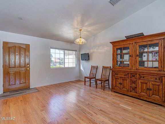 5th image of 2940 W Placita Enrica