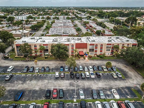 2nd image of 8100 SW 24th St APT 203