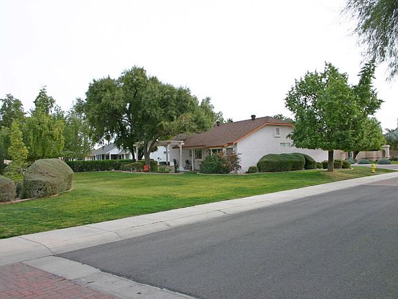 4th image of 20402 N 133rd Way