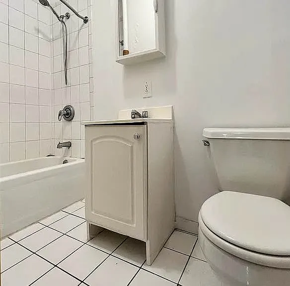 564 Amsterdam Ave #2C — Photo 6