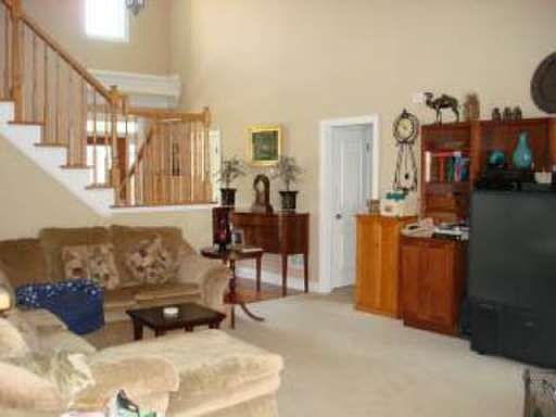 5th image of 1120 McCoy Dr