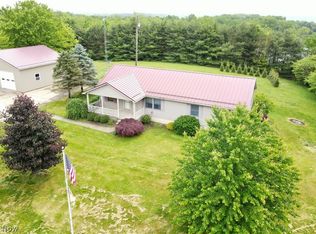 49222 Taylor Rd, Negley, OH 44441