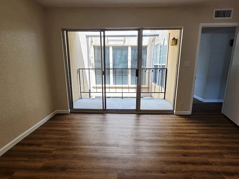 2323 Augusta Dr #38 — Photo 10