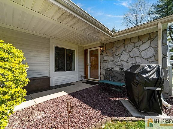 4th image of 480 Fairton Dr