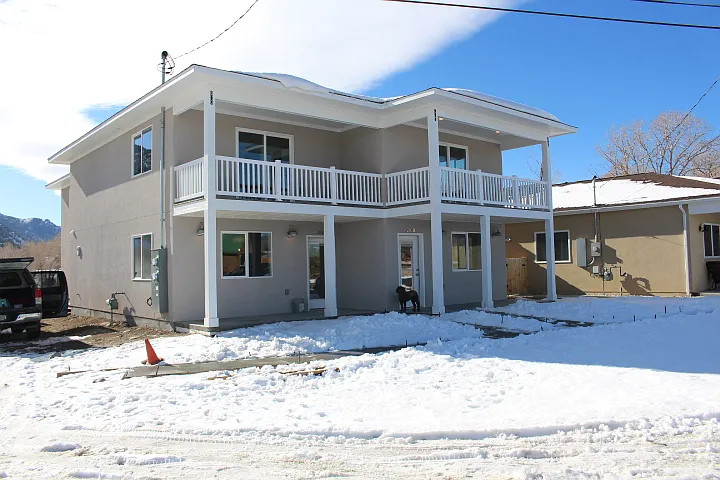 203 True Ave #B — Photo 2