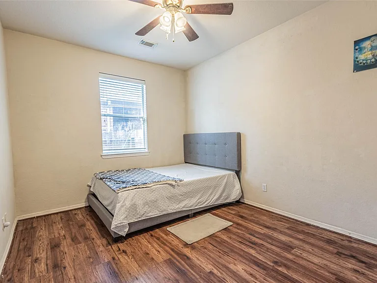 307 Autumn Creek Ln — Photo 29