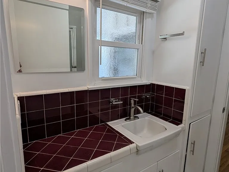 6829 McLennan Ave — Photo 19