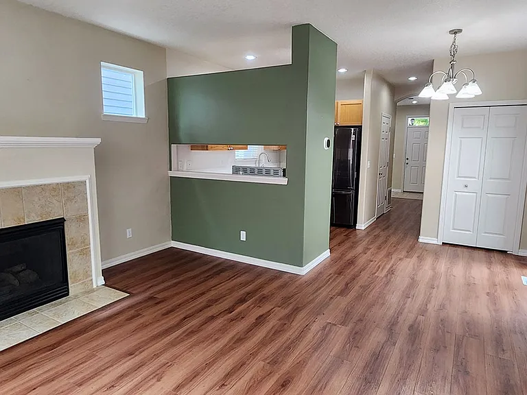 20781 SW Skiver St — Photo 6