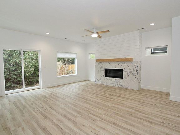 4th image of 3847 W Puggy Ln