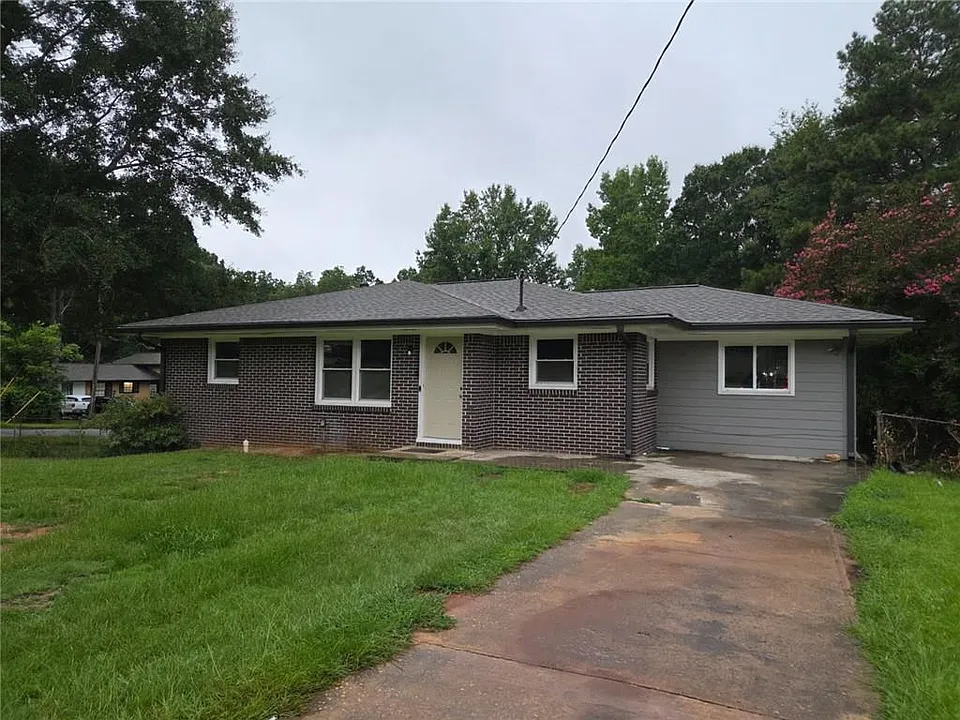4609 Puckett St