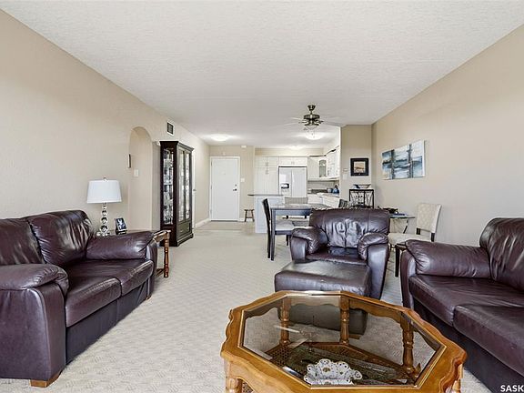 5th image of UNIT 1001-3520 Hillsdale STREET