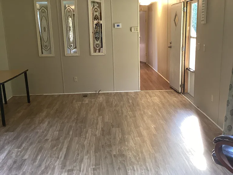 117 Cothran Rd — Photo 5