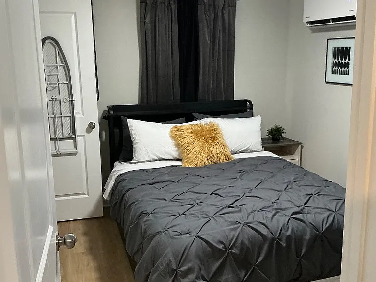Unit Photo