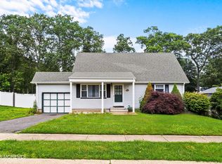 5 Pennsylvania Ave, Jackson, NJ