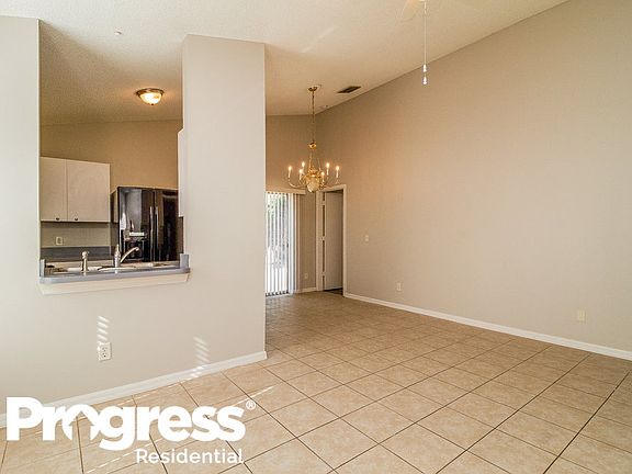5th image of 6483 Redwood Oaks Dr