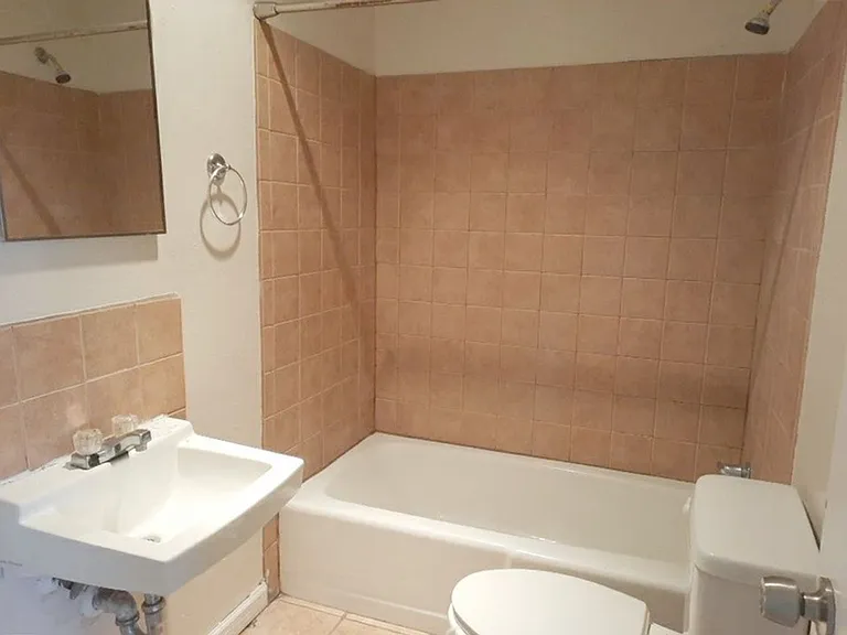 560 Estancia Dr NW — Photo 13