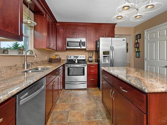 3rd image of 5802 Forge Bridge Dr