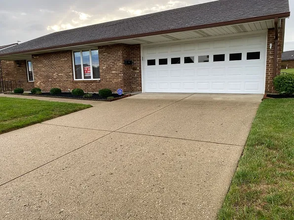 1137 Bradford Dr, Springfield, OH 45503