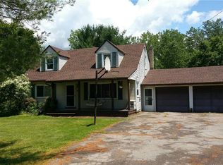 3356 Daansen Rd, Walworth, NY 14568