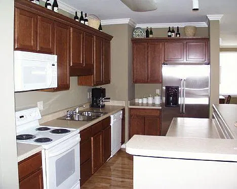 2 bed, 1600 sqft, $2,000 — Photo 2