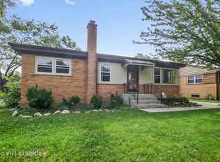 549 Radcliffe Ave, Des Plaines, IL 60016
