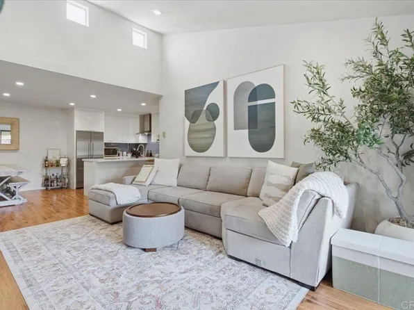 1885 Diamond St #321, San Diego, CA 92109