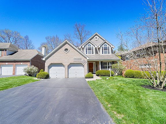 3rd image of 2566 Villa Ln