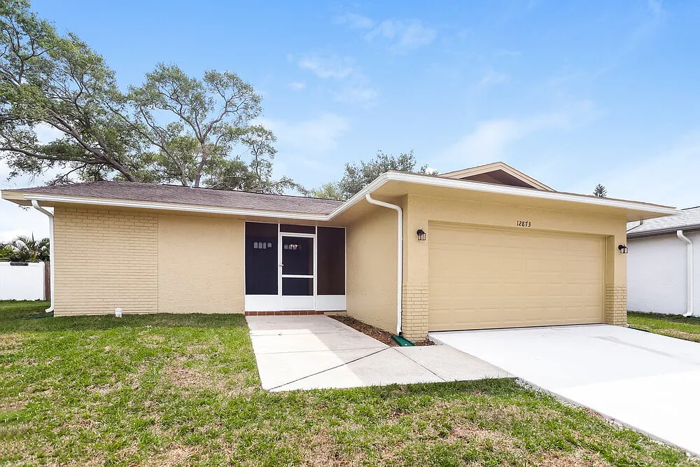 3 bed, 2.0 bath, 1345 sqft, $3,615 — Photo 1