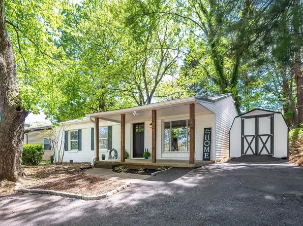 3417 Westbrook Cir, Lynchburg, VA 24501