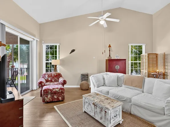 511 Augusta Cir, Saint Augustine, FL 32086