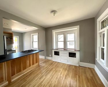 2300 E 36 1/2 St, Minneapolis, MN, 55406