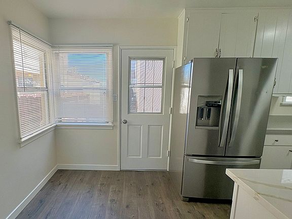 5th image of 4134 1/2-3/4 Manhattan Beach Blvd #4134