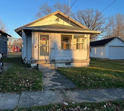 2nd image of 326 N Franklin St