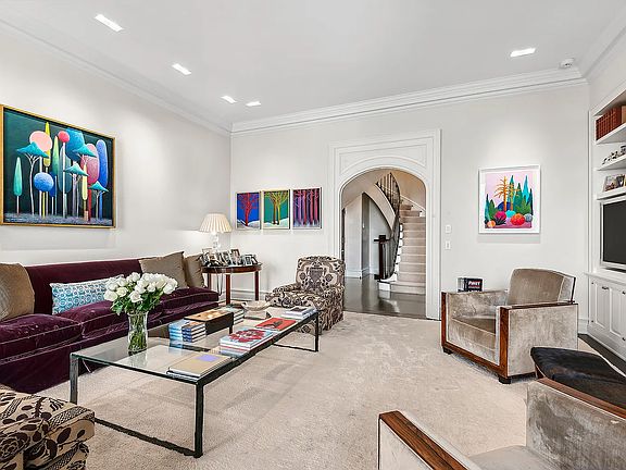 2nd image of 435 E 52nd St #16C2