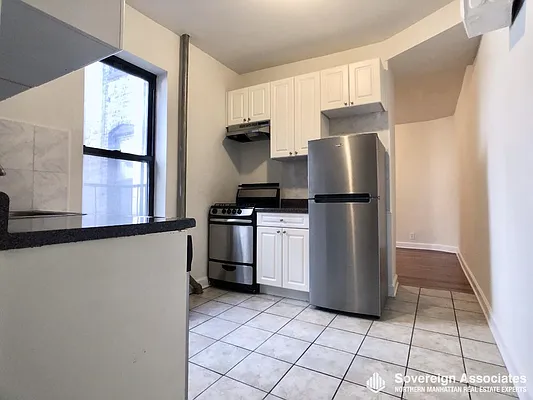 Rented by Sovereign Associates | media 9