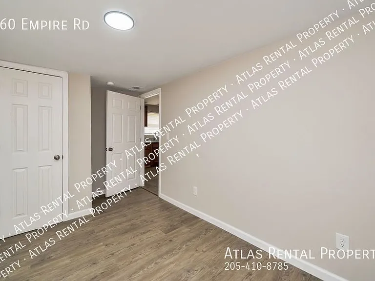260 Empire Rd — Photo 12