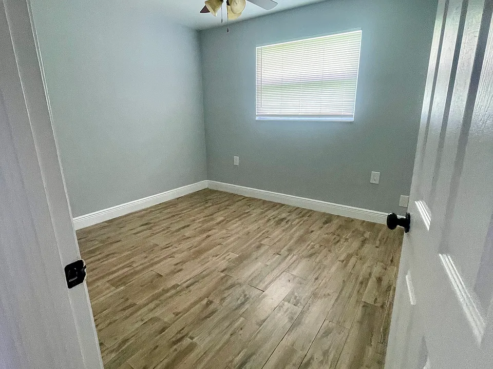 308 Avanda Ct #7