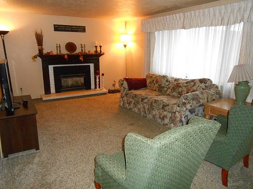 2nd image of 1072 N 16th E