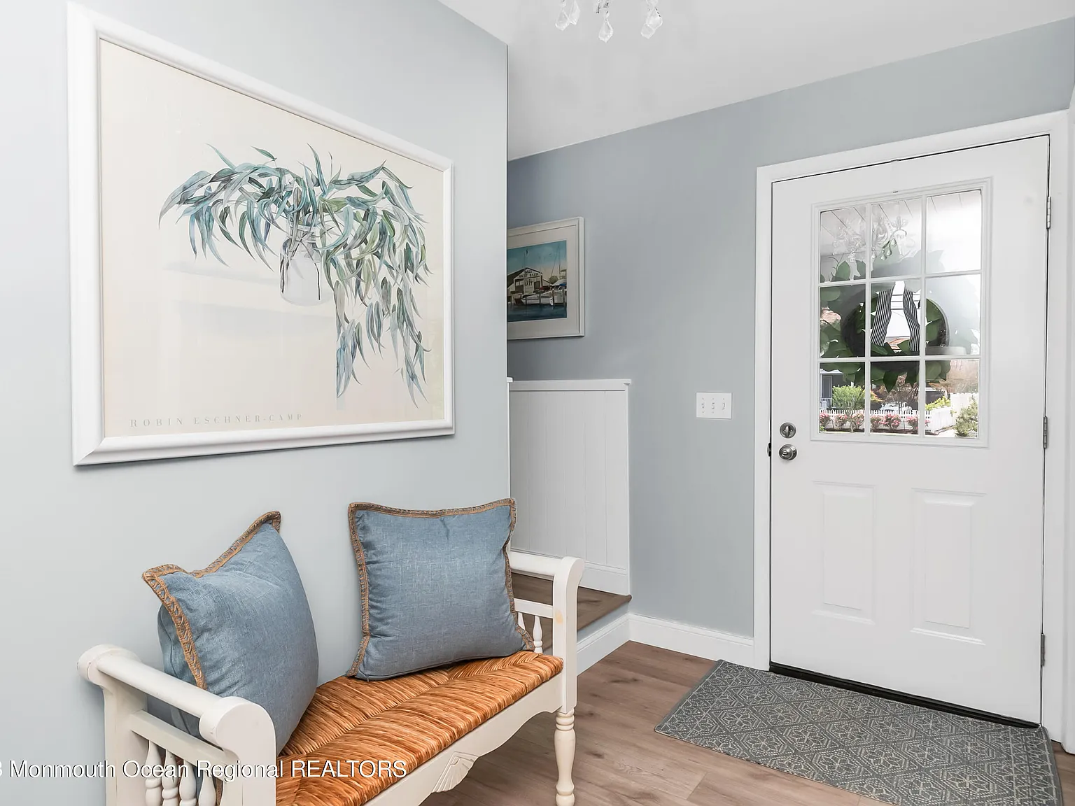 5 bed, 3.5 bath, 2124 sqft, $8,995 — Photo 3