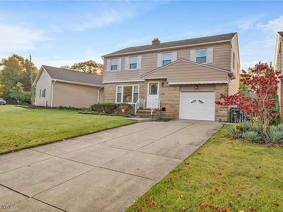3rd image of 23970 Glenbrook Blvd