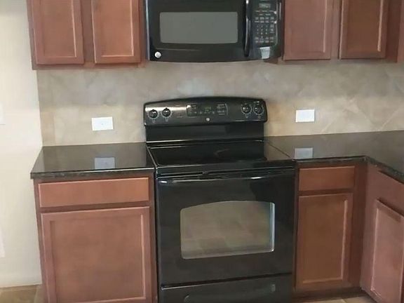 4th image of 12405 Stoneridge Gap Ln