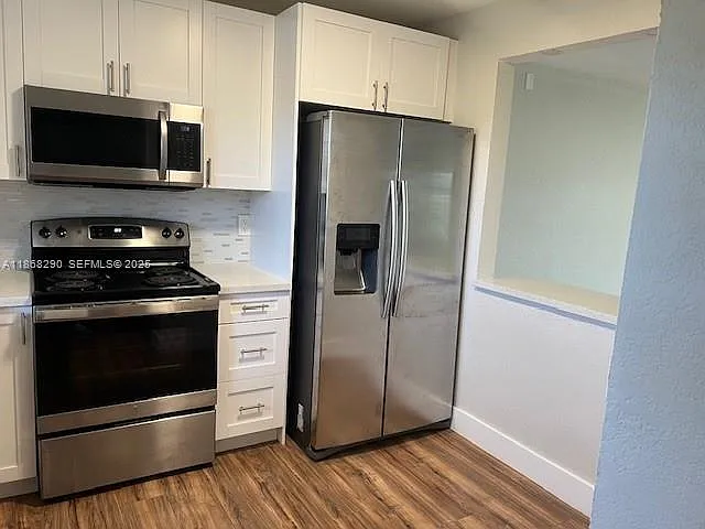 2 bed, 979 sqft, $2,195 — Photo 1